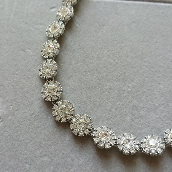 Macy's Cubic Zirconia silver flowers choker - Picture 3 of 10